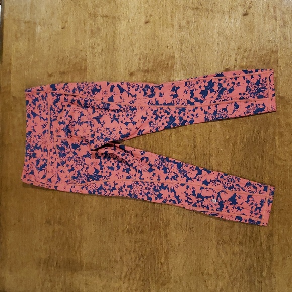 Lululemon Final Lap Crop Tight Leggings Size 6 A6 - Picture 4 of 8